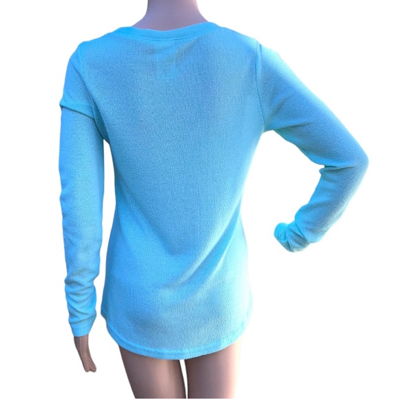 Women's Stranded Long Sleeve Thin Sweater Top - Picture 3 of 4